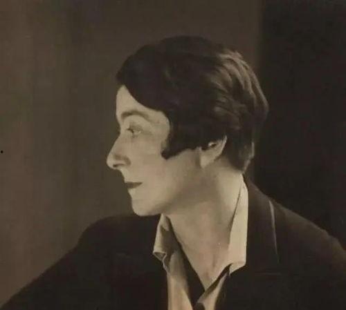 娱乐圈的瓜要理智吃,理智品味，揭秘明星幕后真相